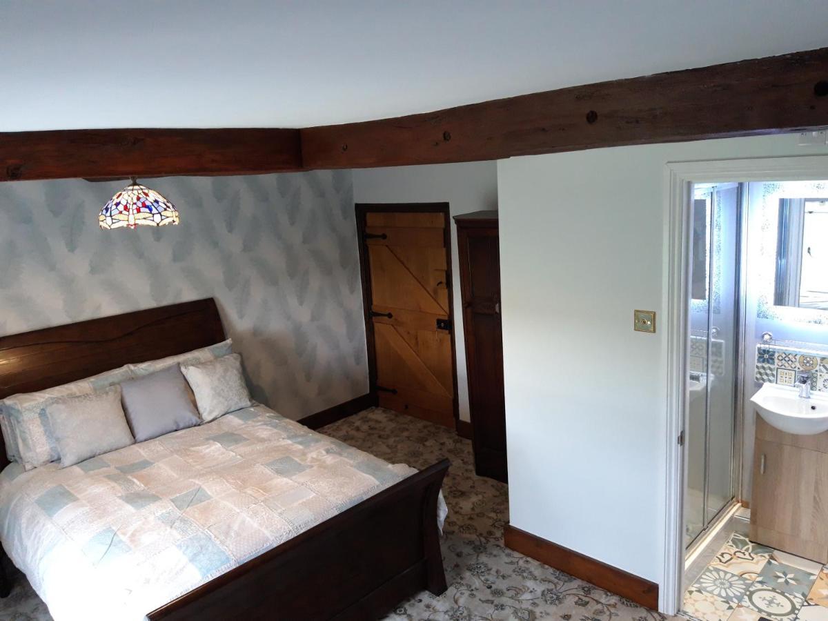 Upper Eyton Farmhouse B&B Alberbury Buitenkant foto