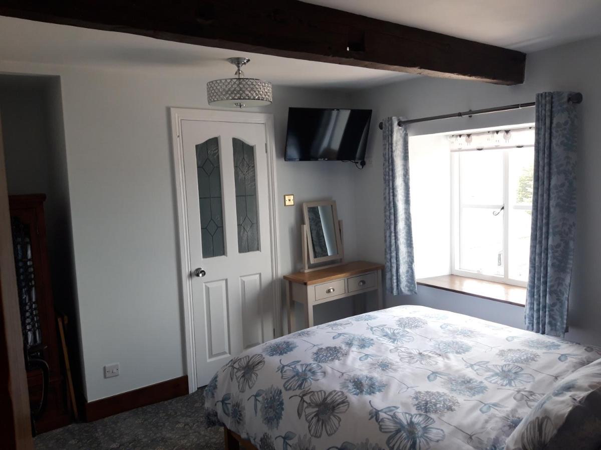 Upper Eyton Farmhouse B&B Alberbury Buitenkant foto